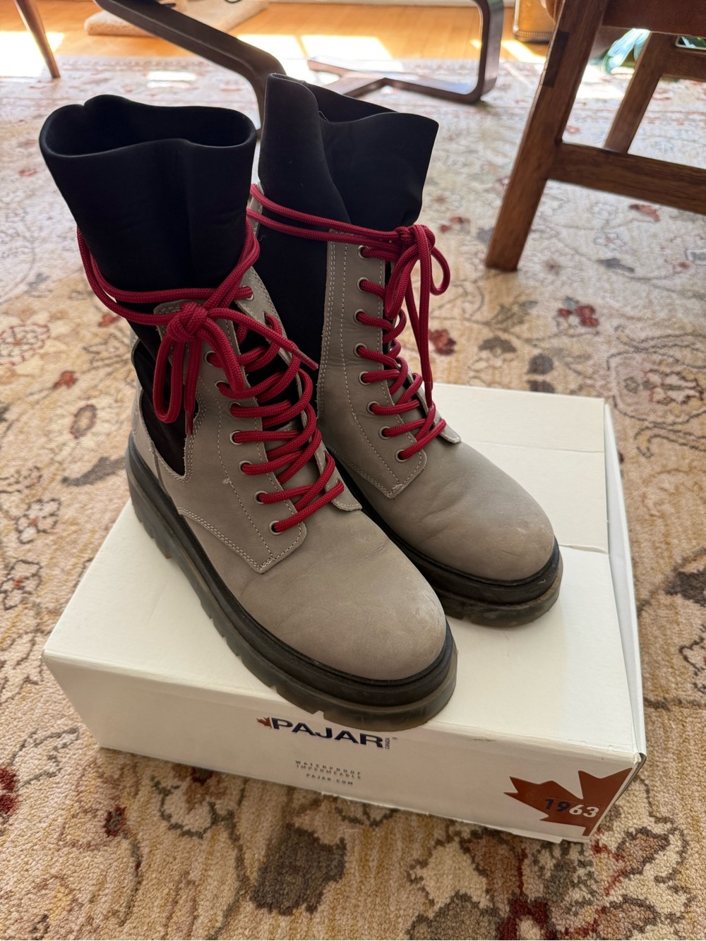 Pajar Gray and Black Lace-Up Women's Combat Boots with Red Laces
